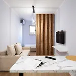 Daire Trio Apartment's Center