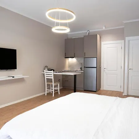 Lägenhet Trio Apartment's Center