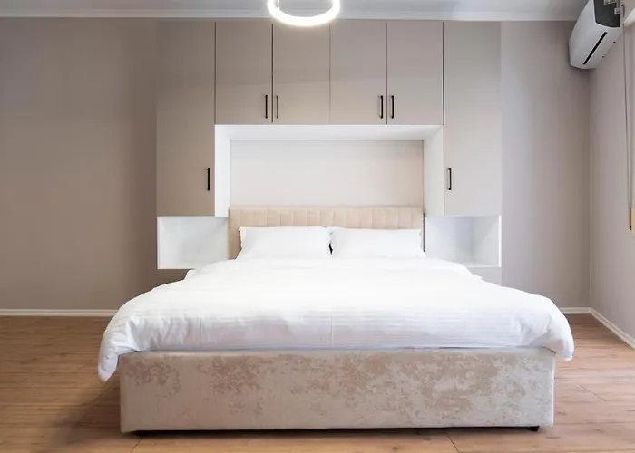 Trio Apartment's Center Apartamento Tirana